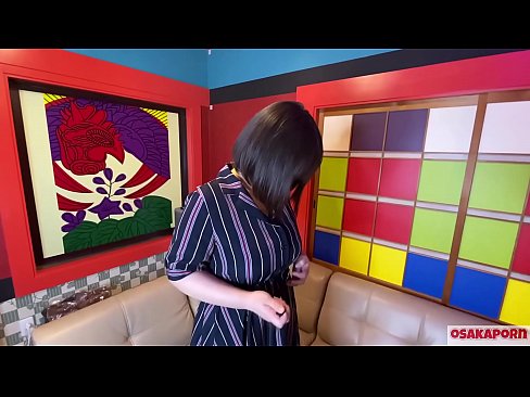 ❤️ Japanese cutie met groot tiete masturbeer met seksspeelgoed en kry 'n orgasme. Sy praat in 'n onderhoud oor haar fokken ervaring. Groot tiete en harige poes wat hard kreun. Osakaporn ❤❌ Russiese pornografie by ons ❤